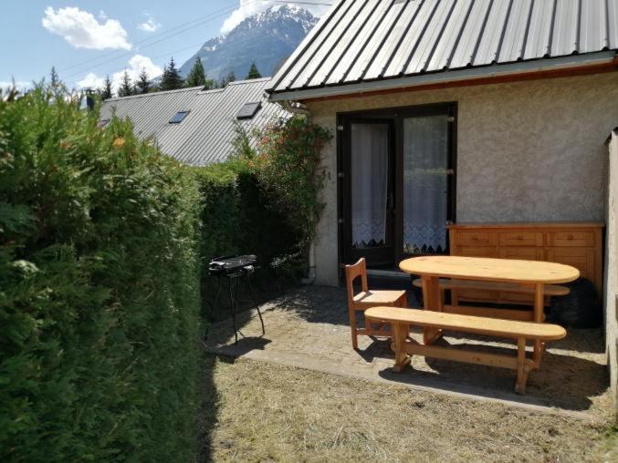 L'Eau Dolle, Maison 8 Personnes Avec Jardin Au Bord De La Riviere Et A Proximite De La Remontee Mecanique Villa Allemond Eksteriør billede